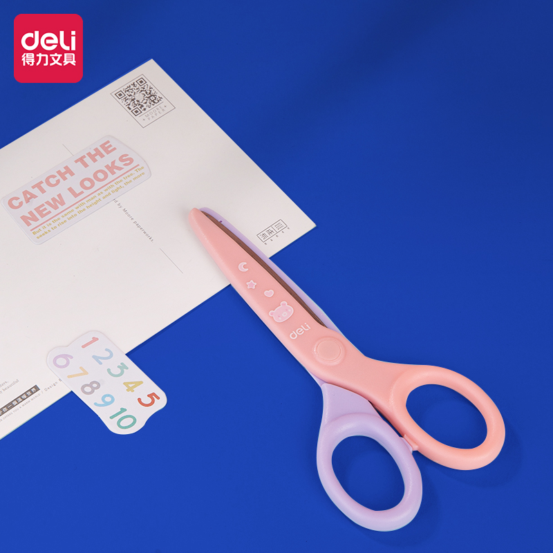 Deli-6023S Scissors